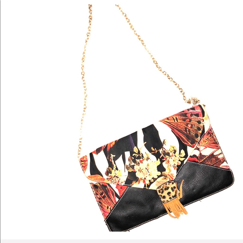 Beautiful Color scheme Clutch/ Crossbody